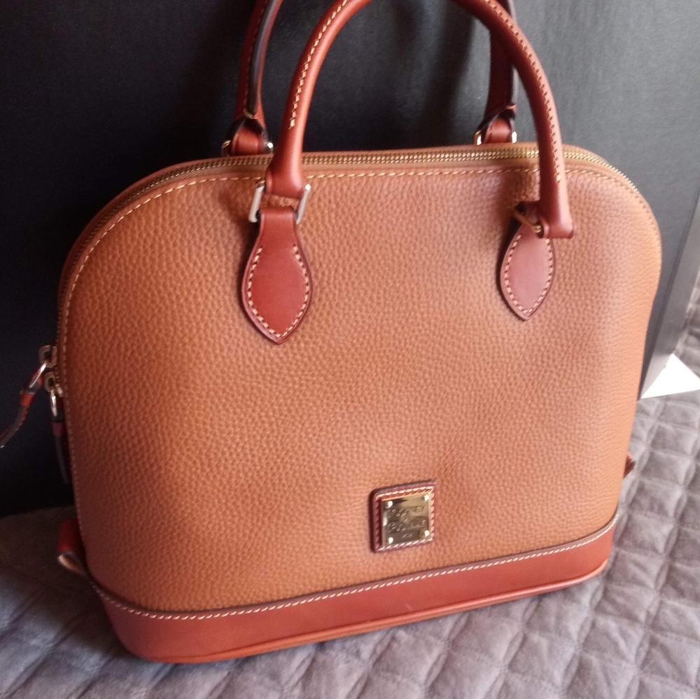 Dooney & Bourke Zip Zip Satchel R343 CA